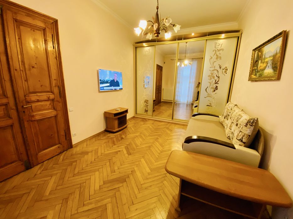 Власник! 2-кімн.кв-ра у центрі Львова, вул.Поповича