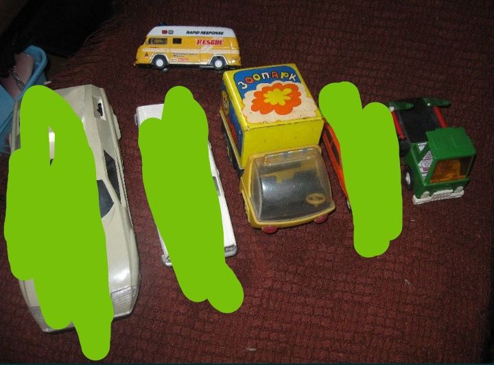 Auto samochód zabawka stare PRL ZSRR Metal plastik Wołga i inne. 20w.