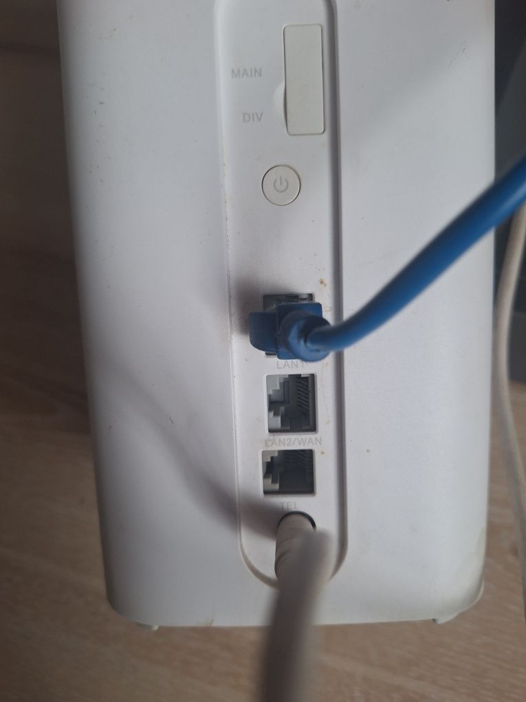 Modem internetowy Huawei B818