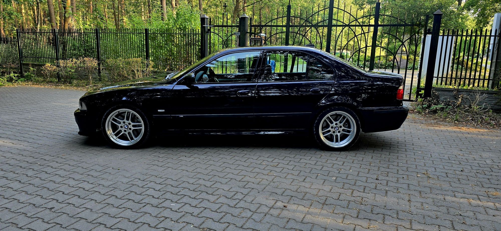 BMW M5 E39 Europa, Zamiana