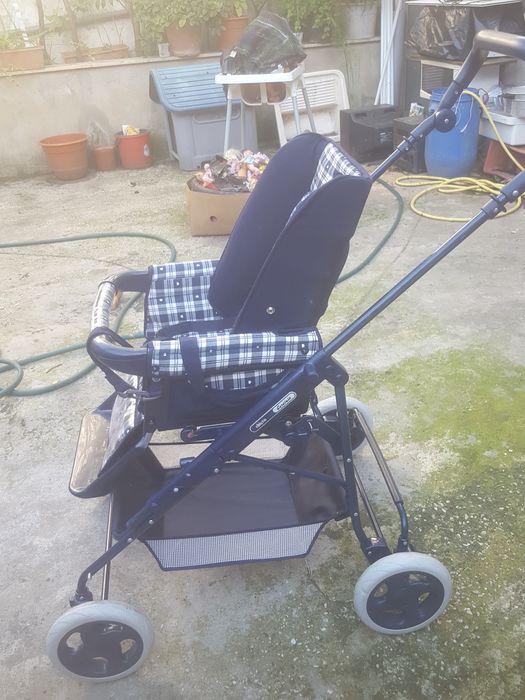 Carrinho  para passear  bebés  da Chicco