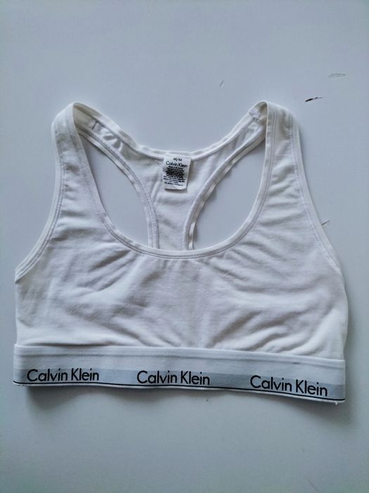 Бюстгальтер Calvin Klein размер М