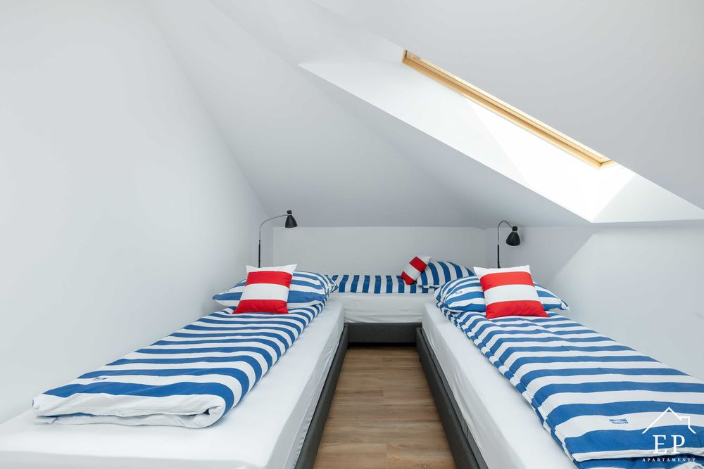 Apartament MARINA 22 Dziwnów z frontowym widokiem na rzekę EP