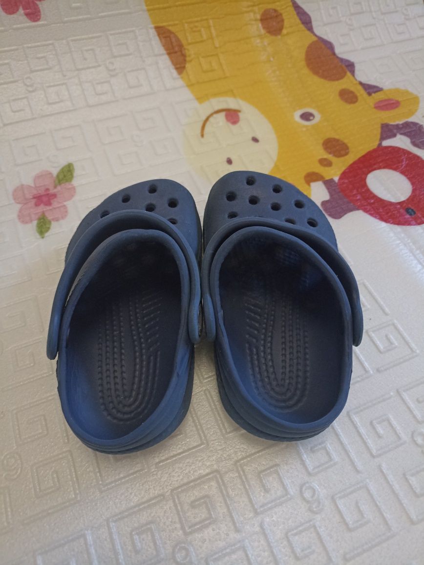 Crocs крокси дитячі в гарному стані