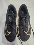 Buty do biegania nike zoom flay 5 rozm.42.5