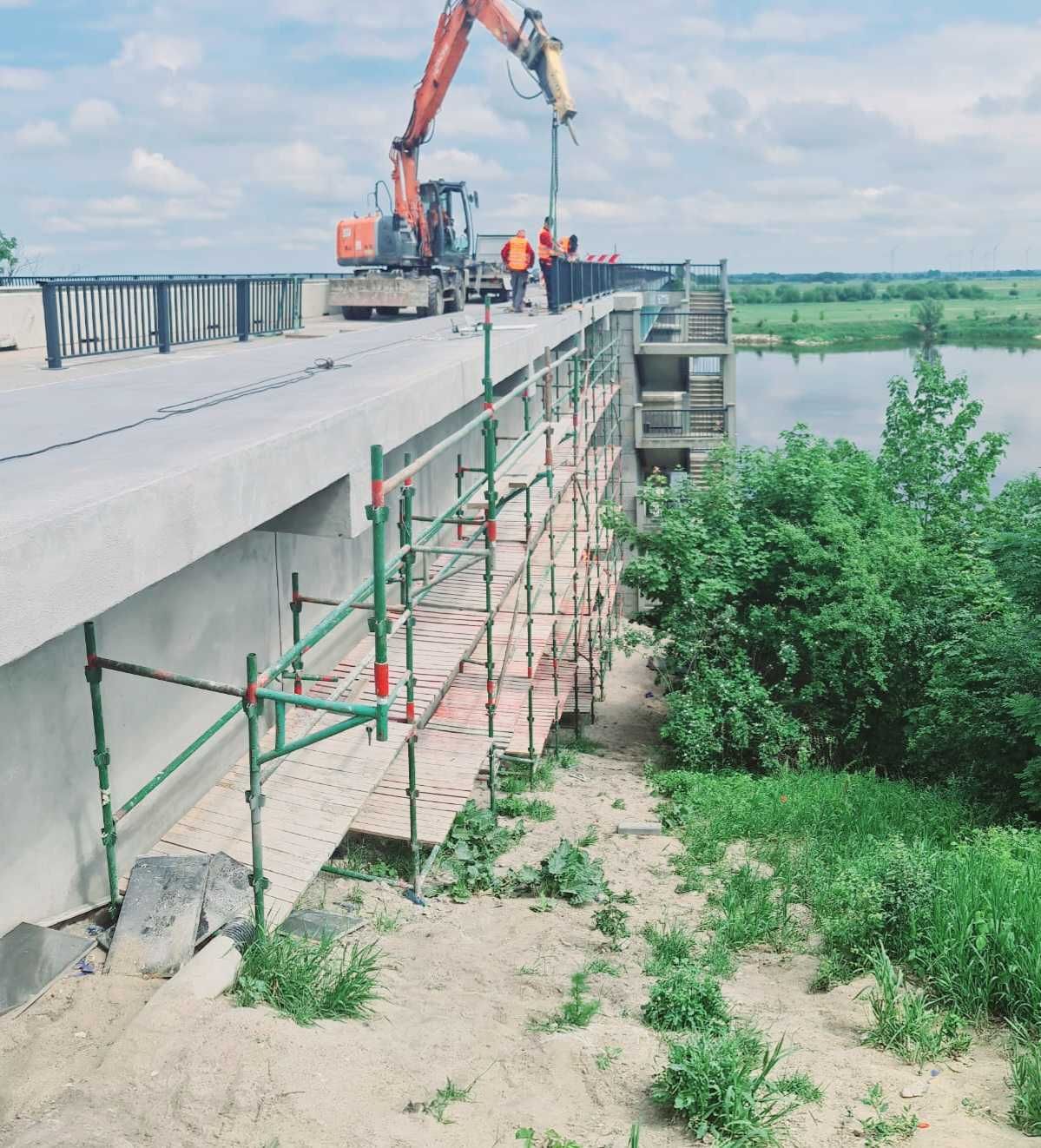 Rusztowania szalunki wynajem rusztowań szalunków Bydgoszcz rusztowanie