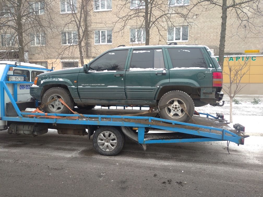 Jeep Grand Cherokee (1993-1998) автошрот розборка запчастини