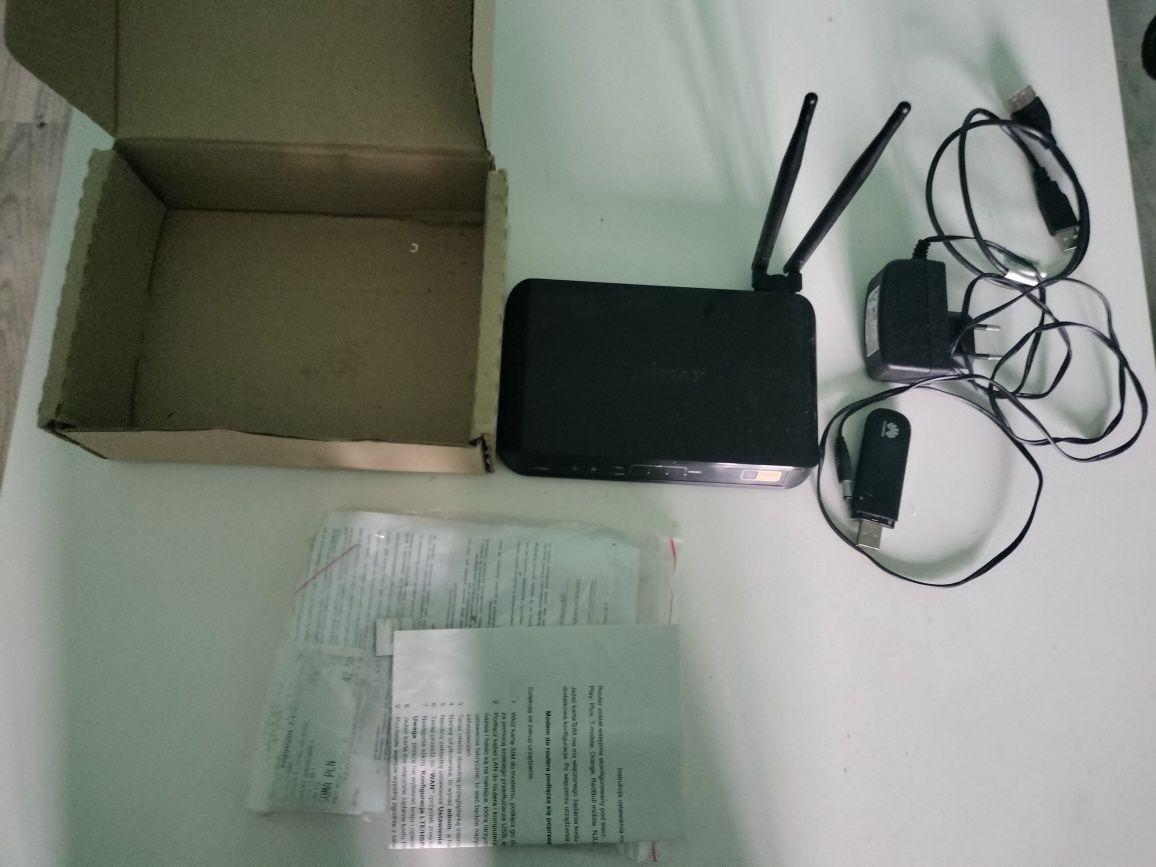Router z modemem