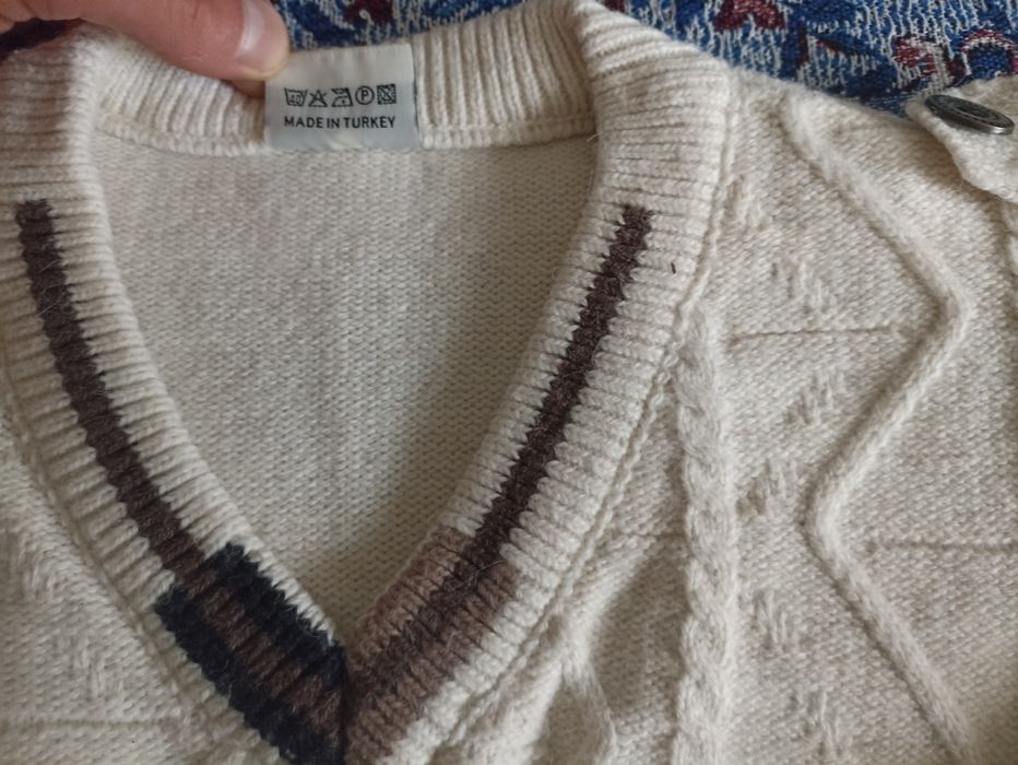 Як нова кофта, М розмір