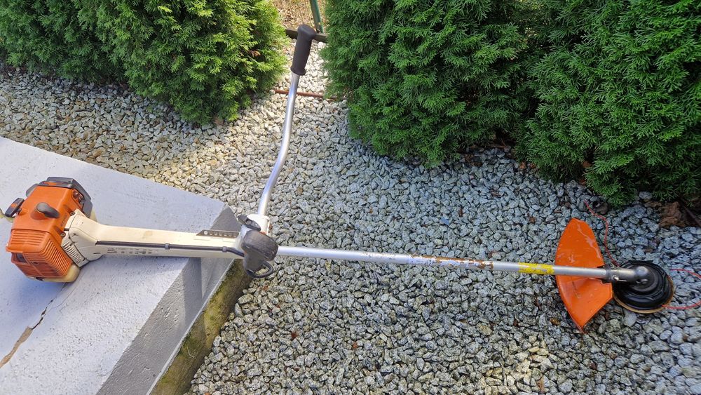 Sprzedam kose spalinowa stihl