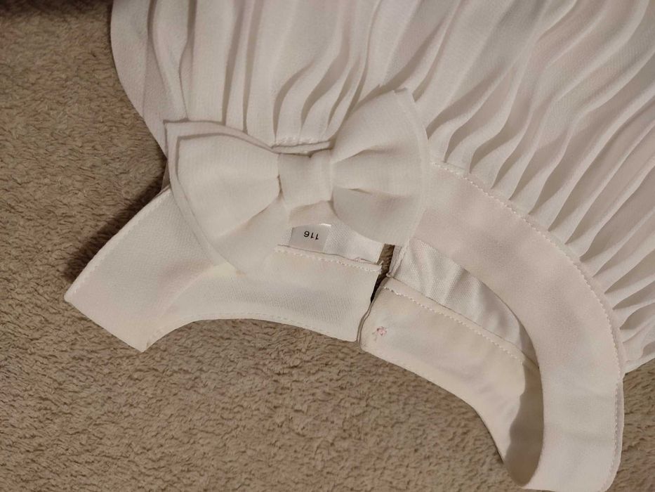 Vestido plissado branco