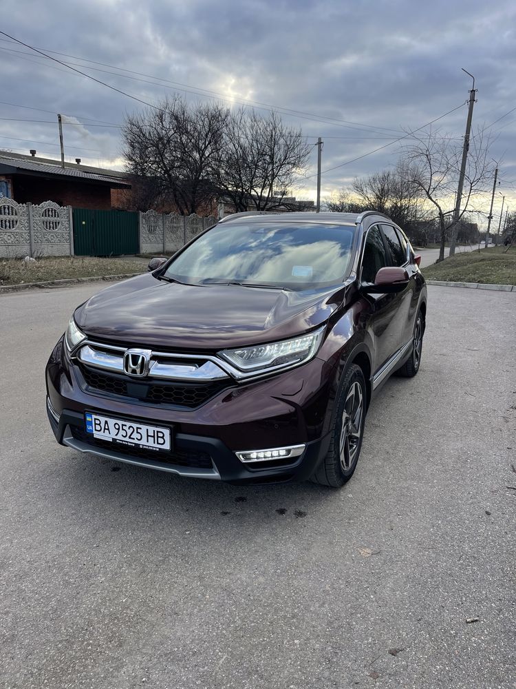 Продам HONDA CR-V повна комплектация!!!