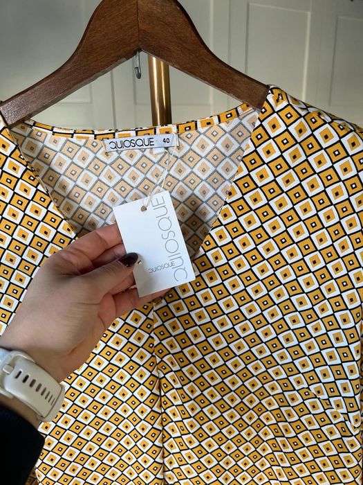 Nowa z metkami kolorowa bluzka z wiskozy rozmiar 40 L marki Quiosque