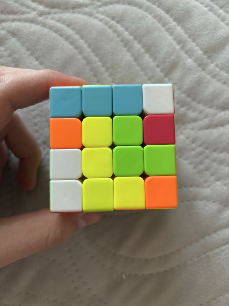 Продам кубик рубика 4на4 фирмы QiYi Cube