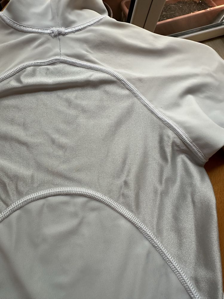 Lycra para crianca de 12 anos da Decatlon