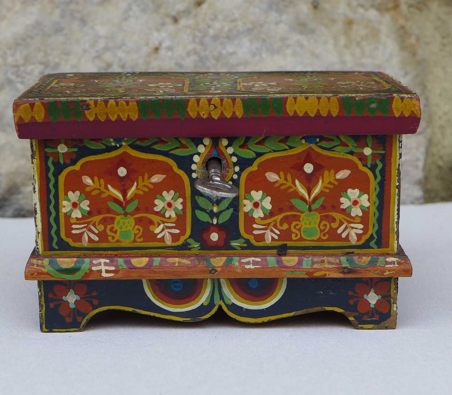 Przedwojenna Malowana Skrzynia Krakowska  Miniatura Kasetka