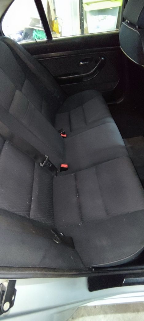 Vendo BMW e39 523i