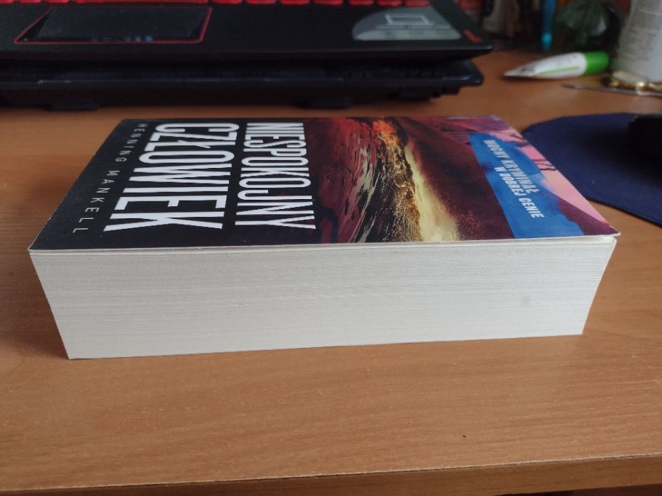 Niespokojny człowiek Mankell pocket Wallander t. 11