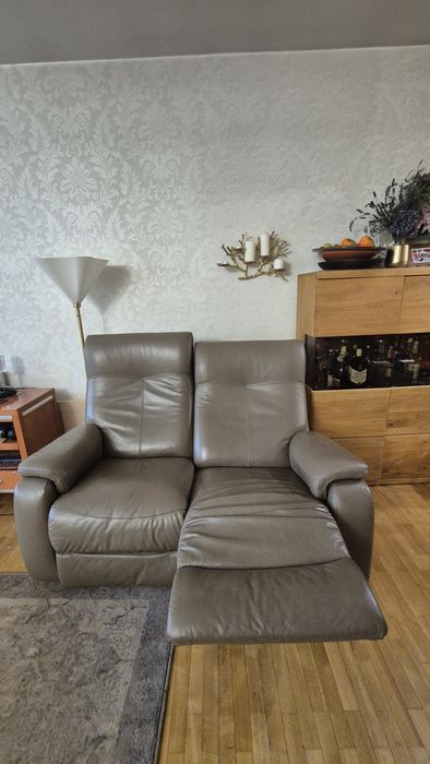 Kanapa fotel  beżowy z funkcją relax  skóra  naturalna f. Vinitti.