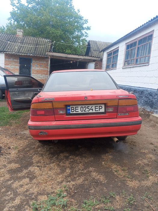 Мазда 626 (1988 року)