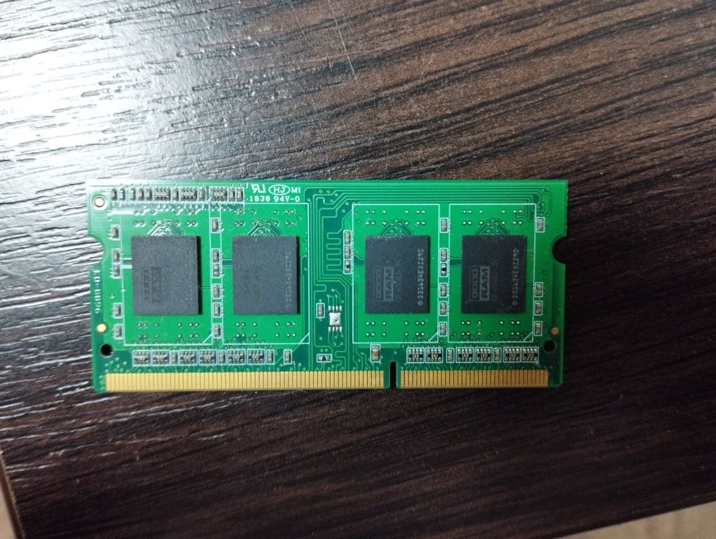Оперативная память DDR3 4ГБ