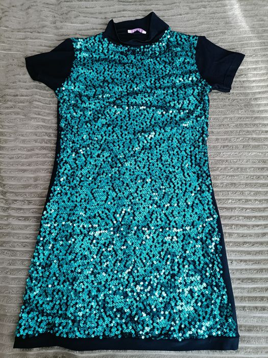 Святкова туніка в паєтках