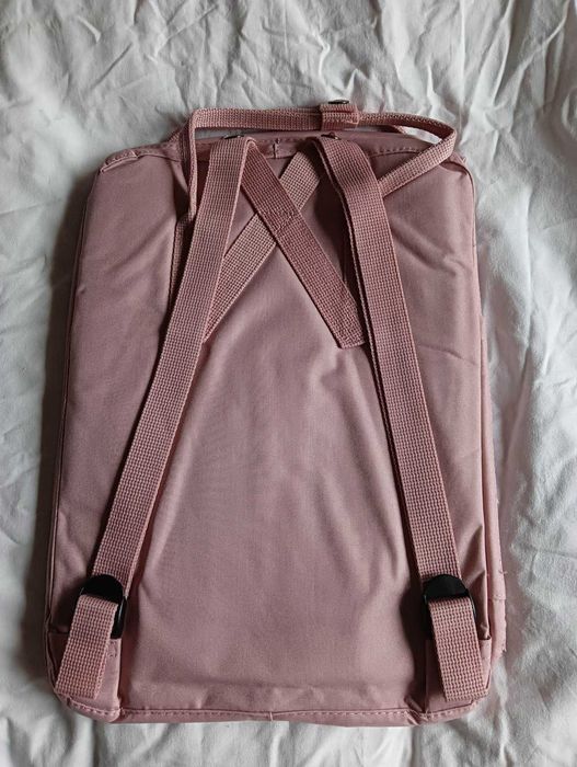 Pudrowy Róż plecak FJALLRAVEN KANKEN Classic - 16 litrowy