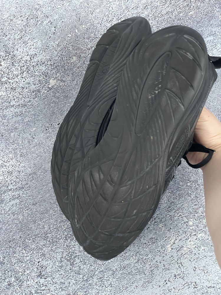 Кросівки ASICS Gel-Nimbus 27 Чоловічі бігові кросівки ASICS 43.5р