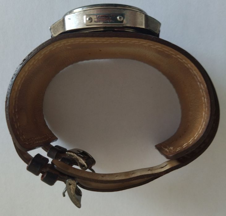 Часы механические Marc Ecko. Не на ходу.