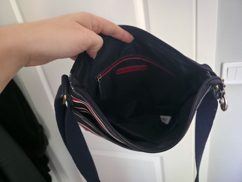 Torebka listonoszka Tommy Hilfiger