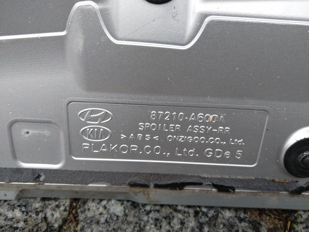 Blenda spoiler lotka klapy bagażnika Hyundai i30 II srebrna