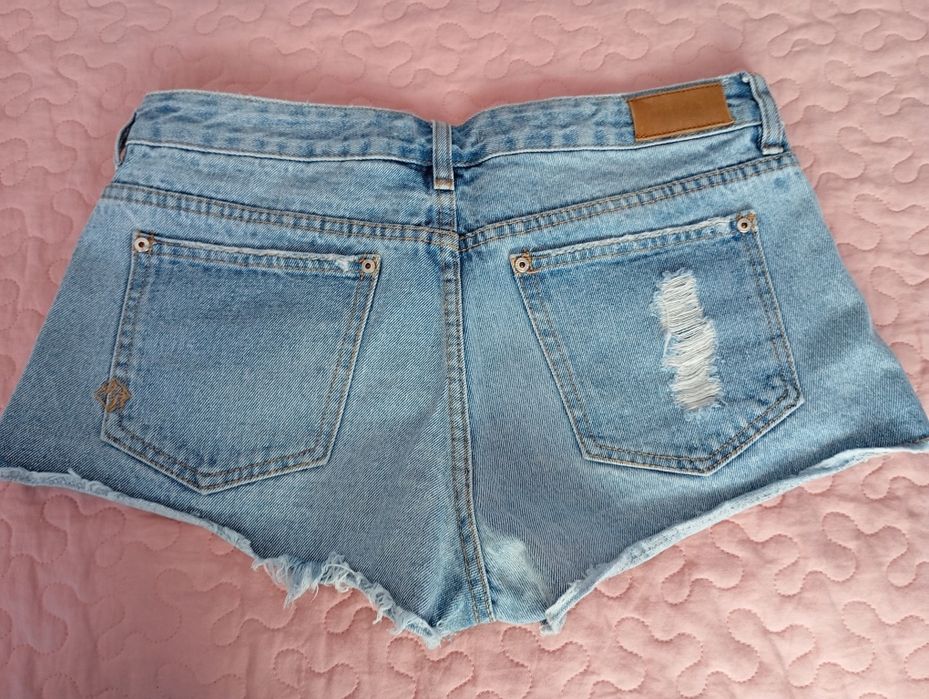 Calções Pull & Bear