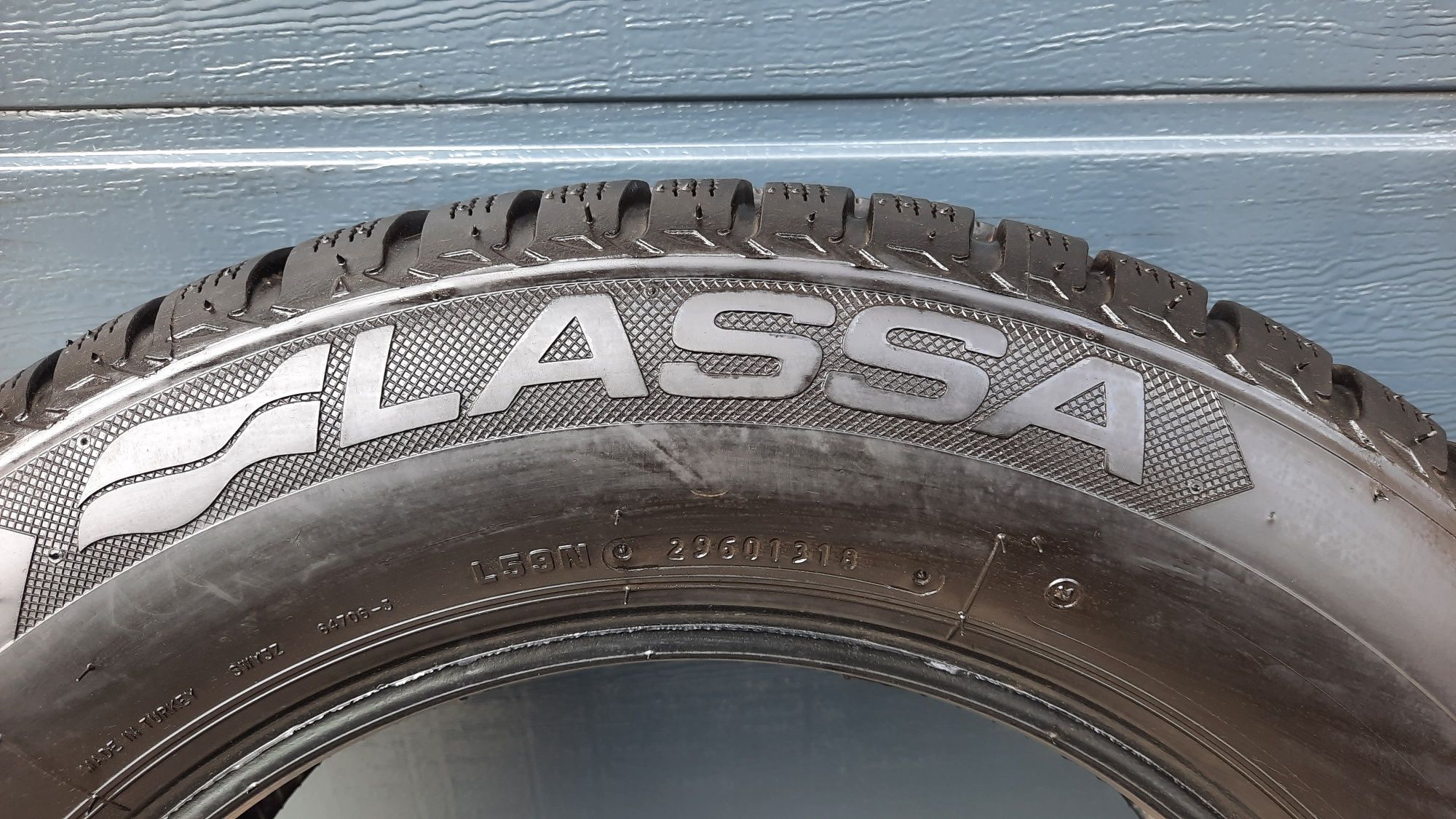 Lassa 195/65 R15 Snoways zimowe 8 mm