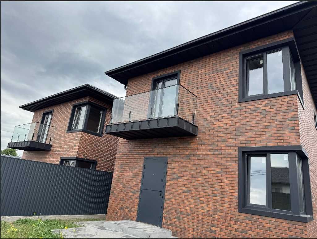 Продаж будинку  117 кв.м., з ділянкою світло 17кВт,газ,септик,інтрнет!