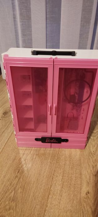 Szafa Barbie różowa