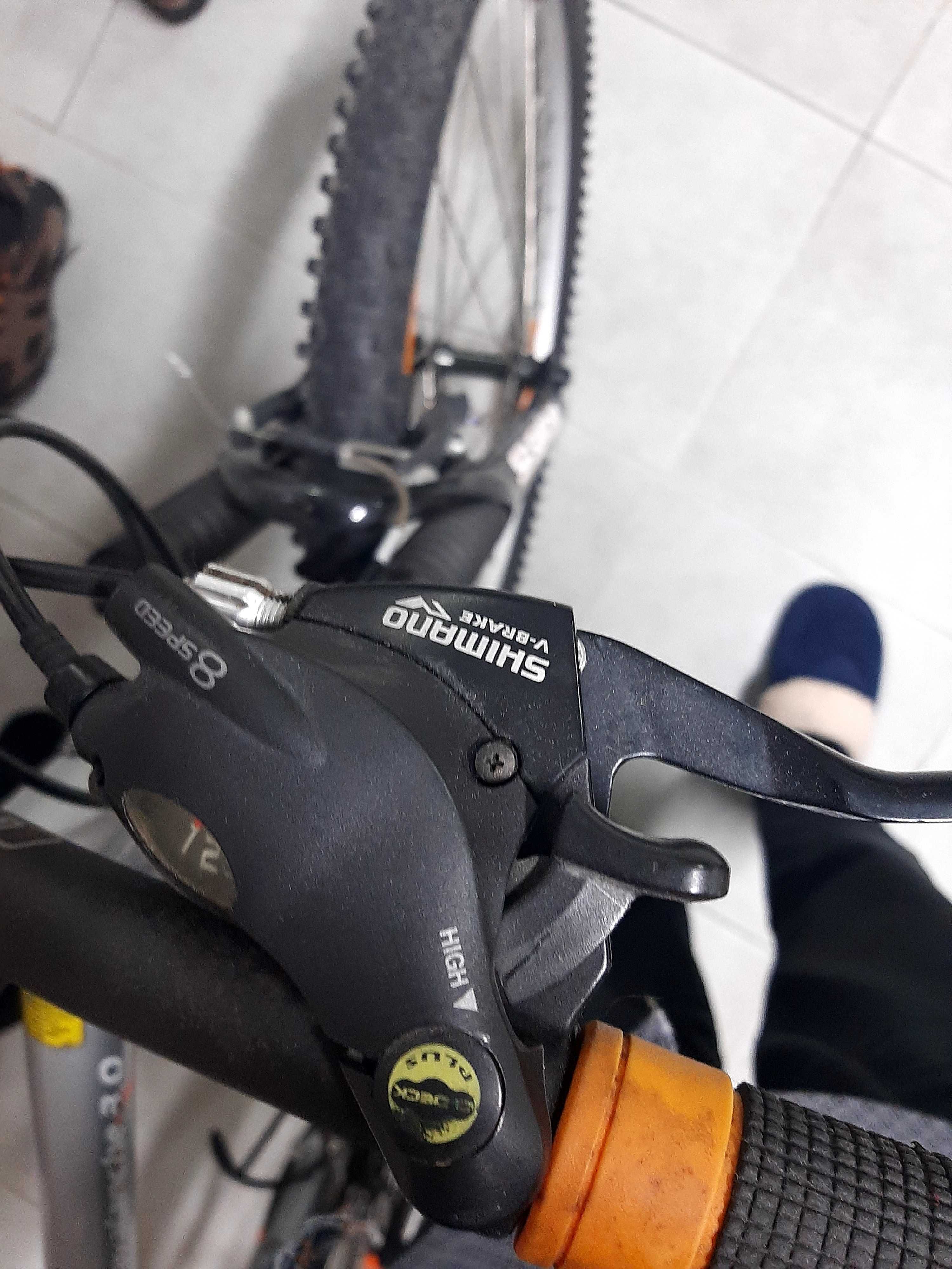 Vendo bicicleta BTT