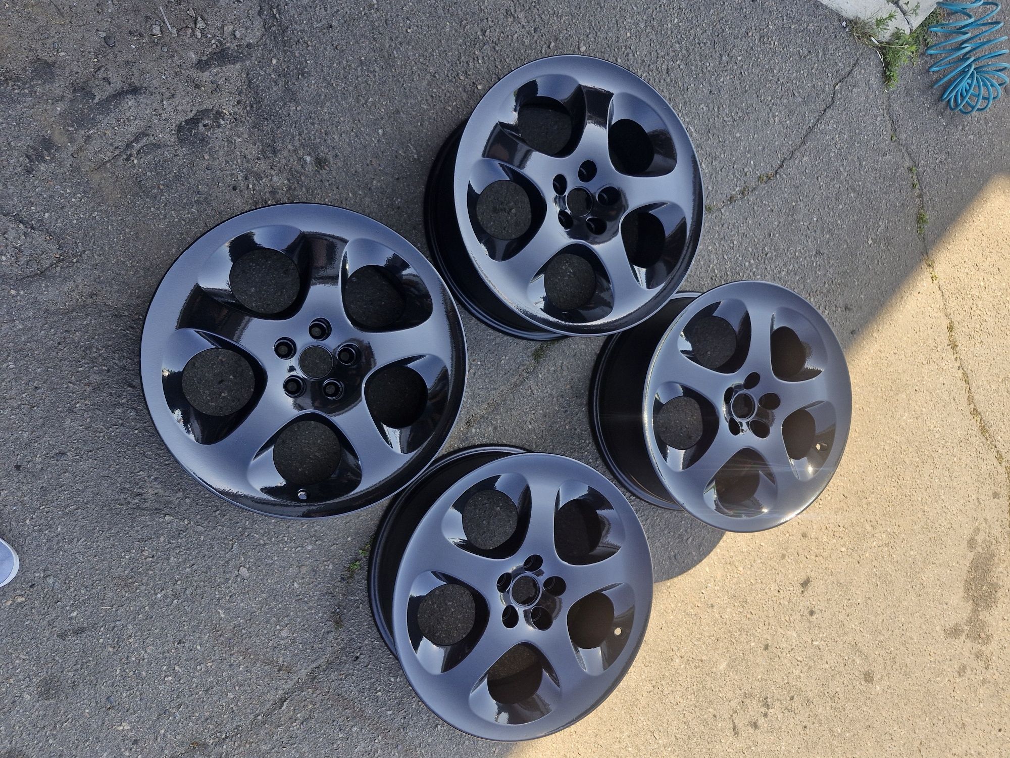 Диски R 17 5 98 фіат альфа ромео
