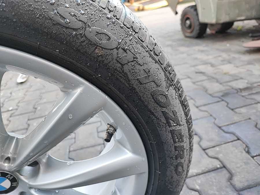 komplet kół z felgami Pirelli Sottozero 245/50R18 100H M+S