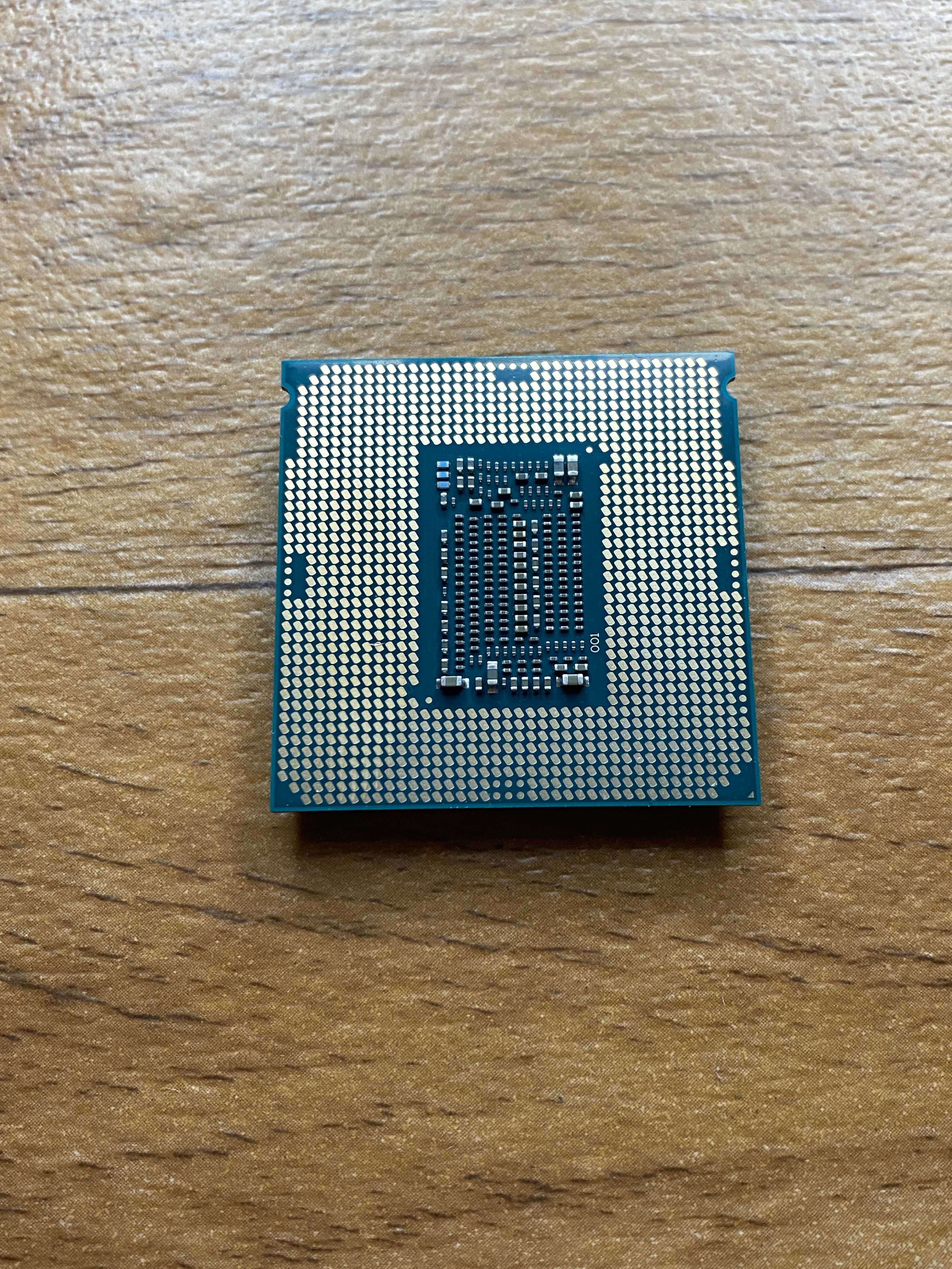 Процессор intel core i5 9500t 6 ядер 3.7 Ггц частота 35 ват 1151v2
