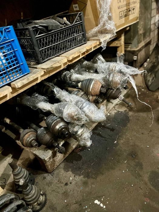 Запчастини шрот розборка т4 Транспотер тешка оригінальні запчастини