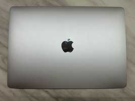 MacBook Air M1 8GB RAM