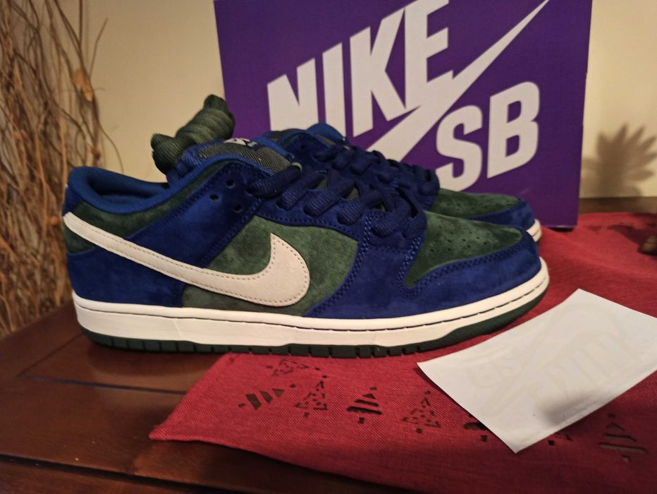 (r. Eur 44,5) Nike SB Dunk Low Deep Royal Blue HF3704,-400