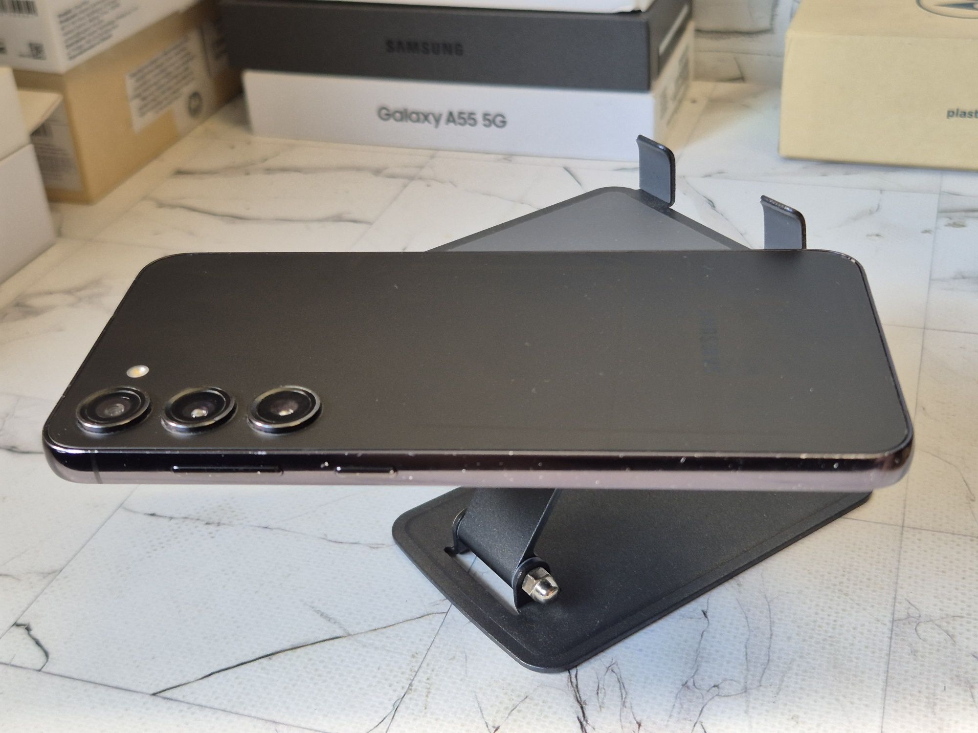 Samsung S23+ 8/256 ,(s23 plus) розблок , 2sim , snapdragon8gen2n