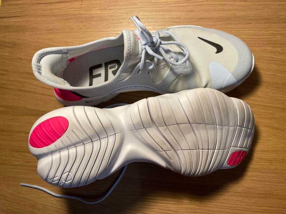 Buty damskie do biegania NIKE Free Run 5.0 rozmiar 39