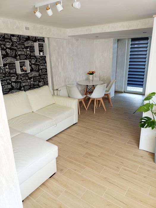 Kawalerka z osobnym wejściem,wszystko w cenie. 32m2 po remoncie