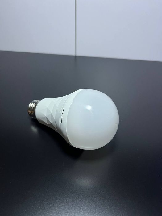 Лампа аккумуляторна 9w(тепла)