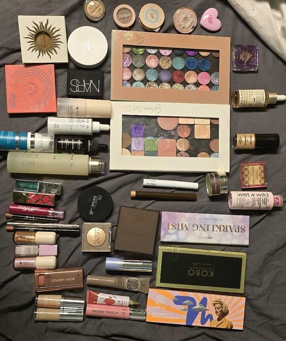 zestaw kosmetyków nars it cosmetics AAW abh GS inglot MUFE dessi EL YK