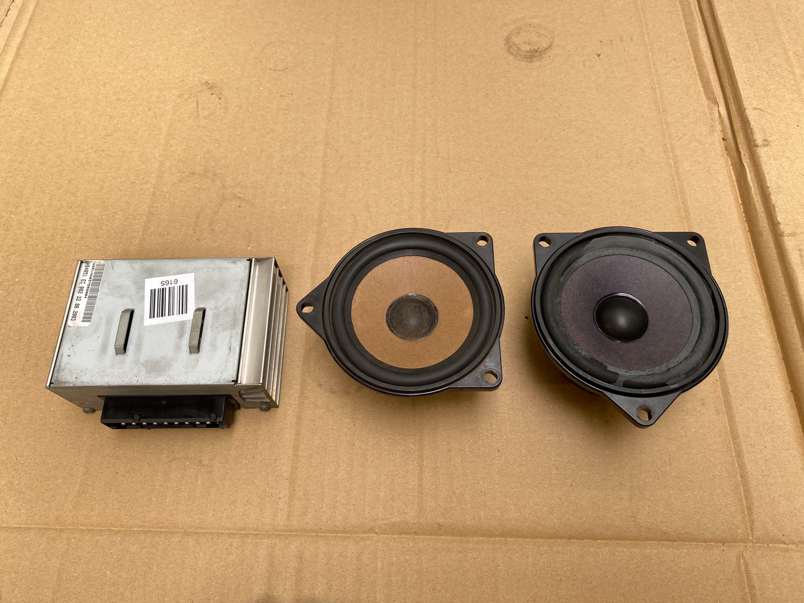 BMW E60 E61 Zestaw Nagłośnienia Głośników Hi-Fi Subwoofer Wzmacniacz