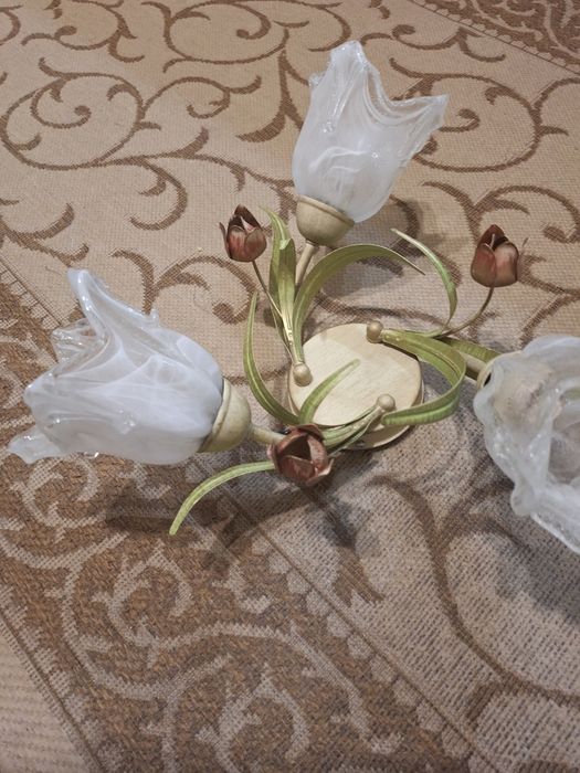 Кована Люстра тюльпан