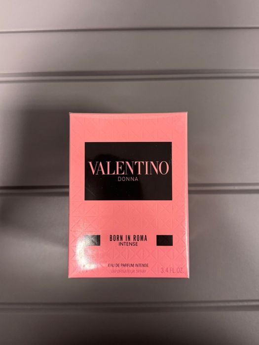 Valentino Born In Roma Intense Donna